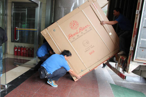 桦甸钢琴贵重工艺品无忧运